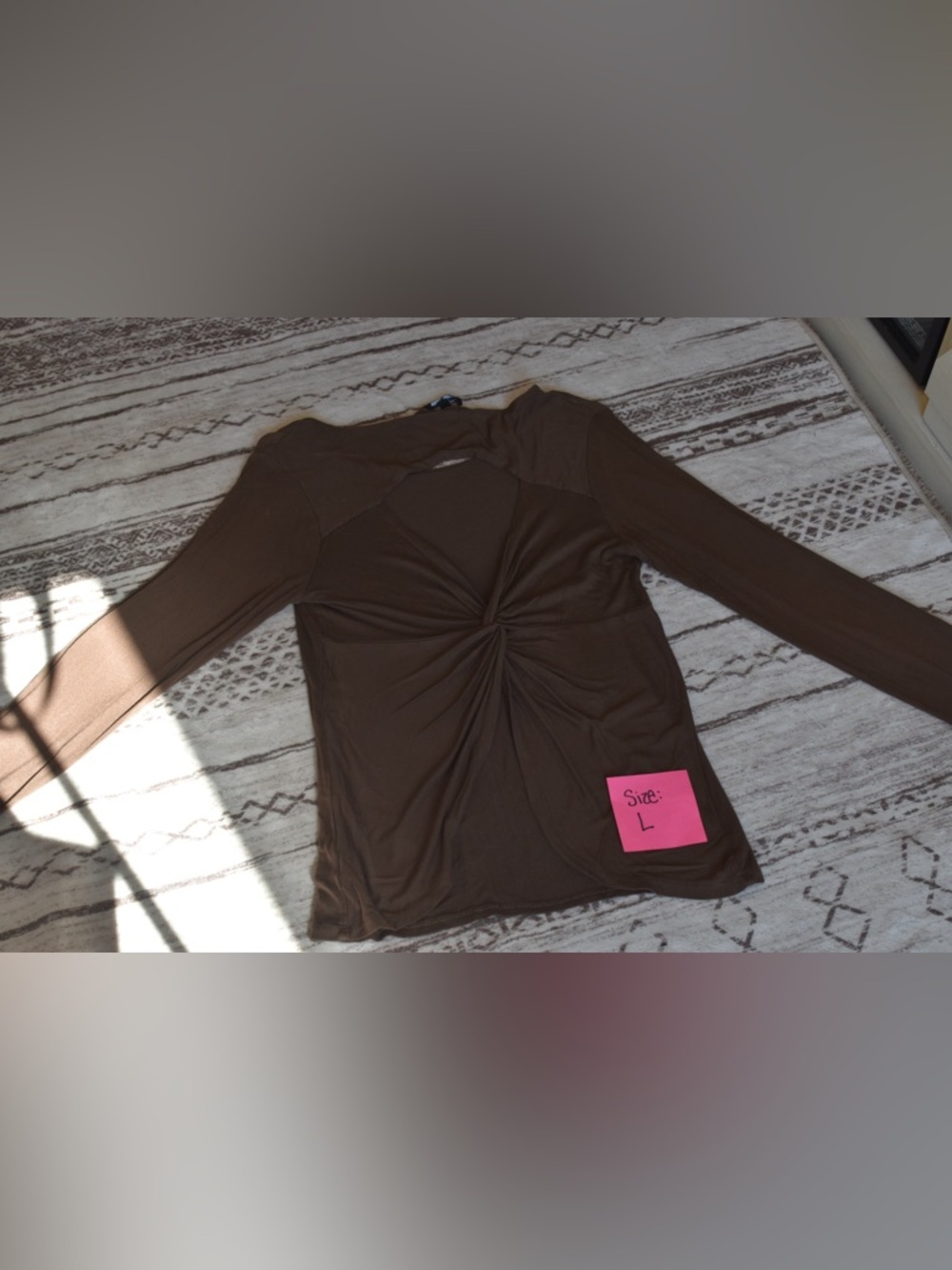 Long Sleeve Twist-Knot Tee in Brown